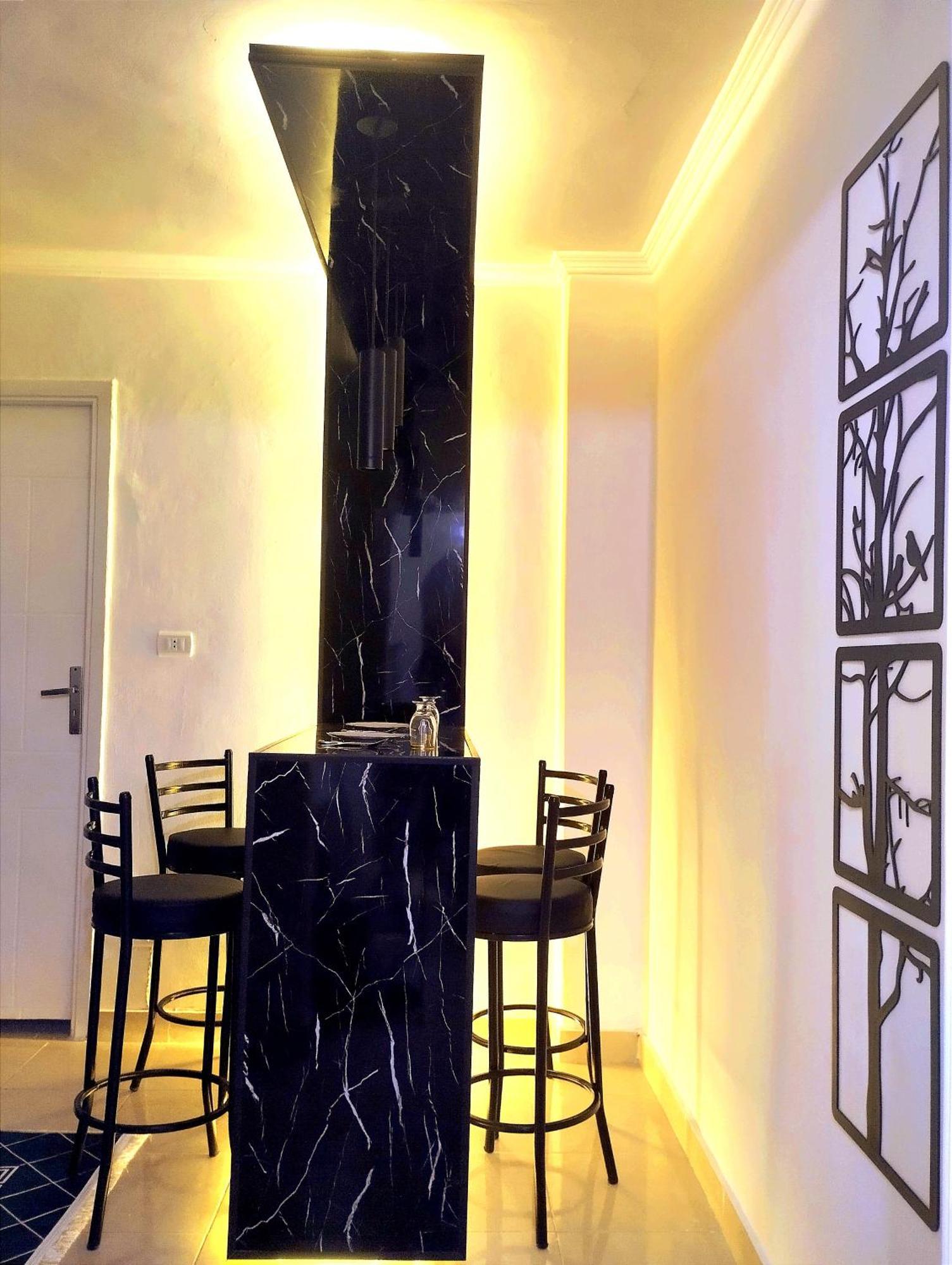 House 2, Theater And Netflix Apartment Alexandria